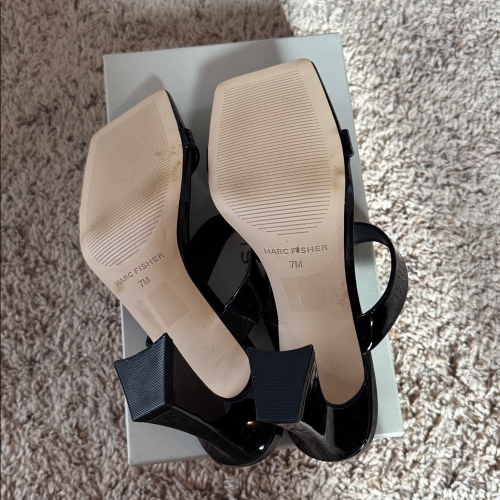 Black Square Toe Sandals - Picture 5 of 5